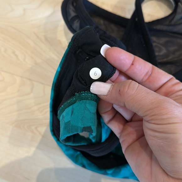 🍋Lululemon Mesh Bra - Picture 3 of 3